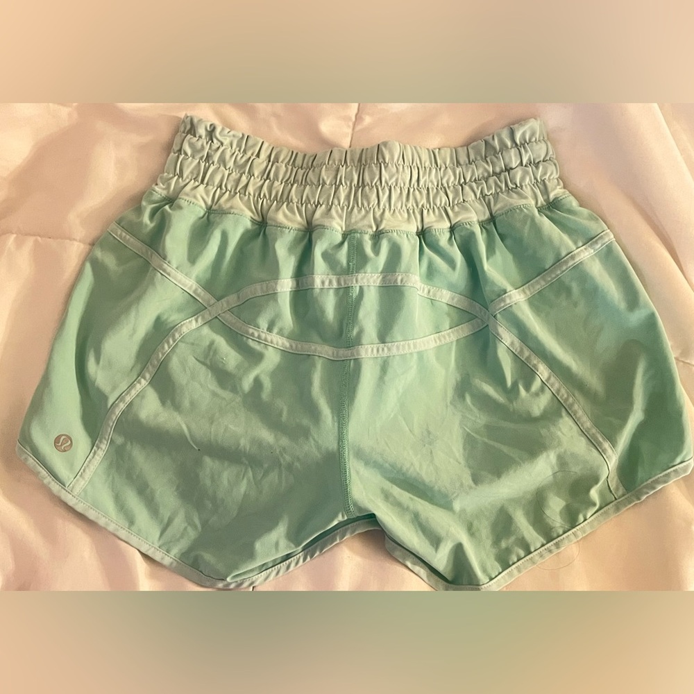 Lululemon Athletica Mint Green Athletic Tracker Shorts Lightweight Performance